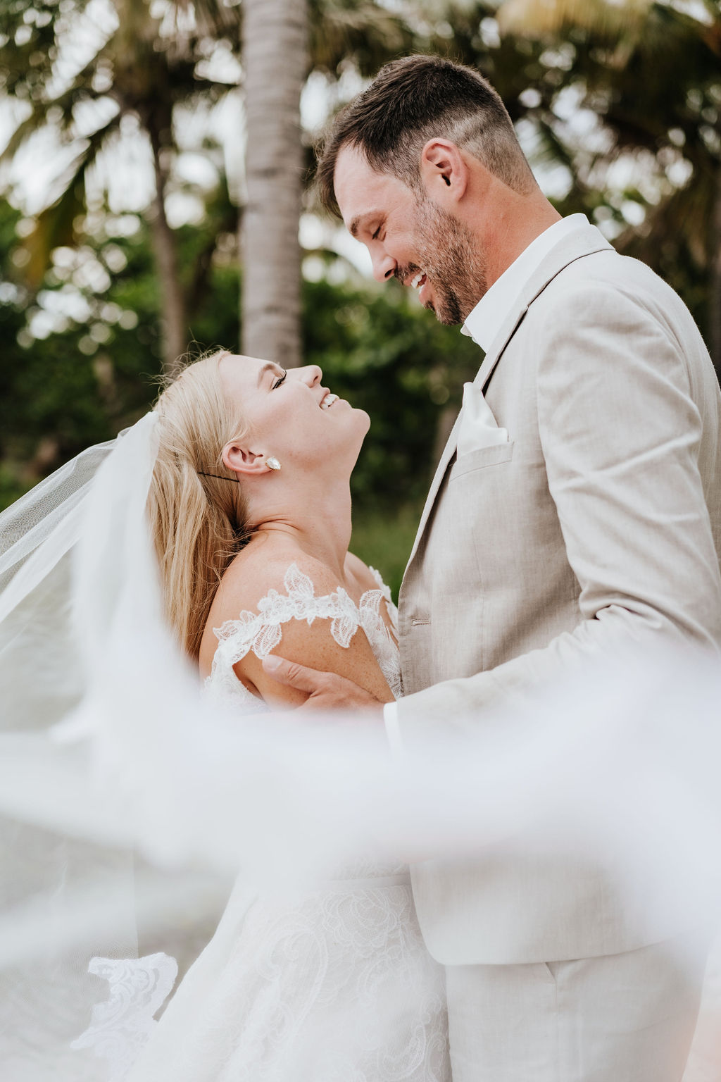 Ashley & Richard — Photo 38