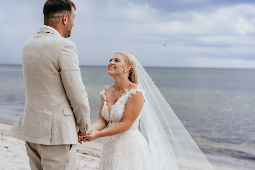 Ashley & Richard — Photo 48