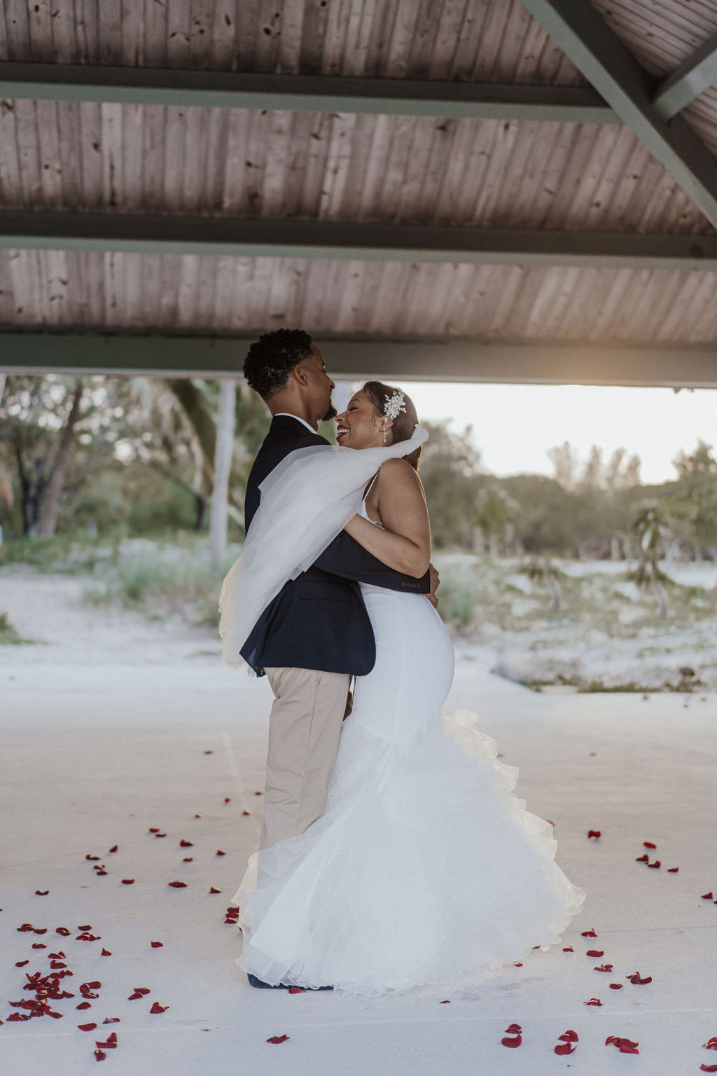 Harold & Shirley — Photo 11