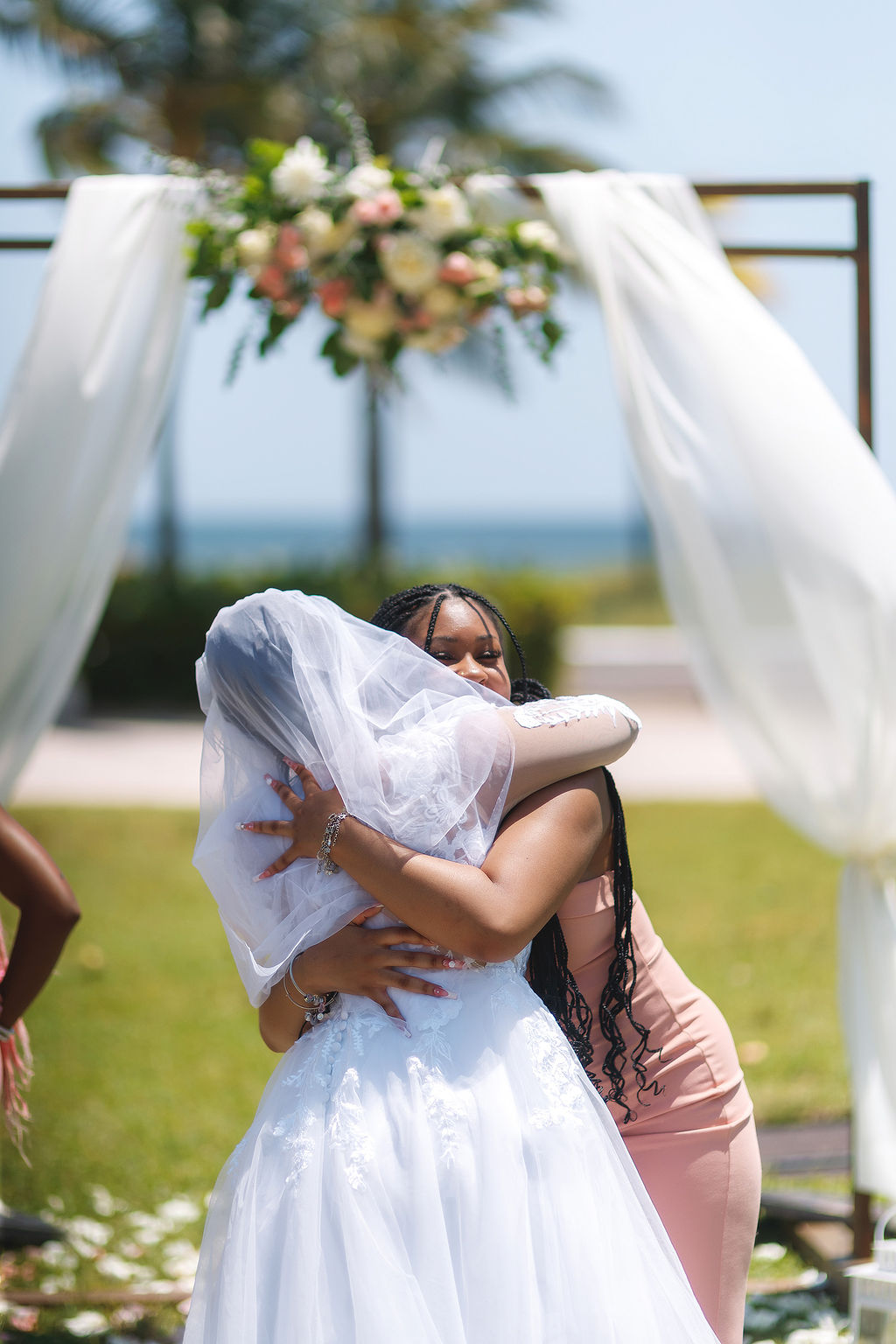 Jasmine & Tavion — Photo 14