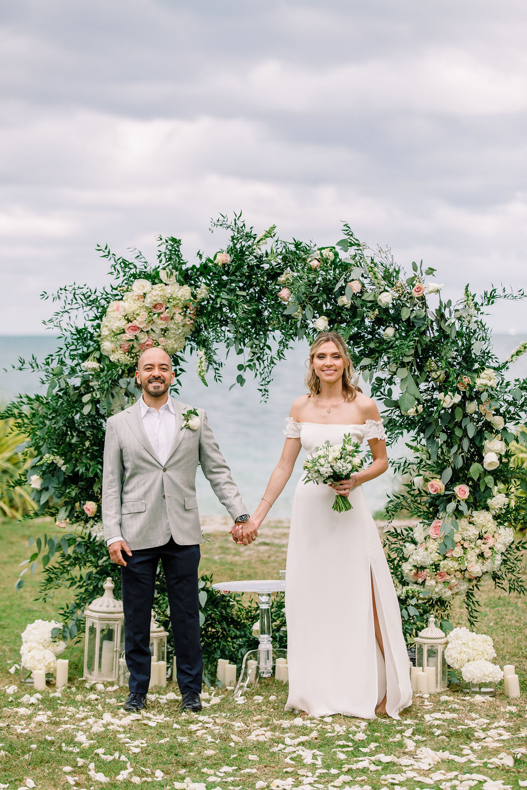 Maria & George — Photo 11