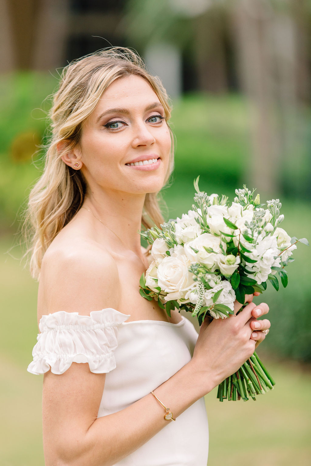 Maria & George — Photo 13