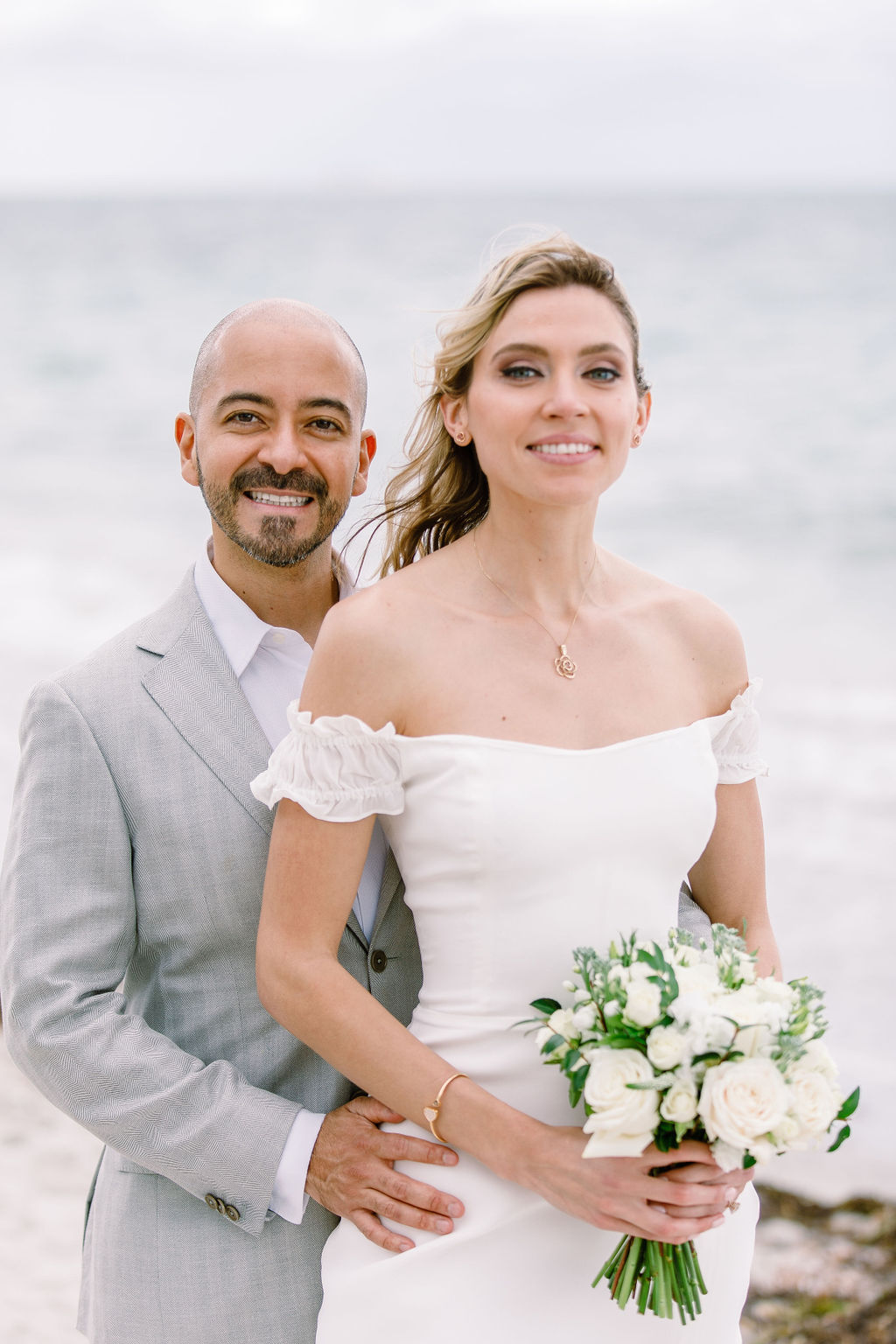 Maria & George — Photo 23