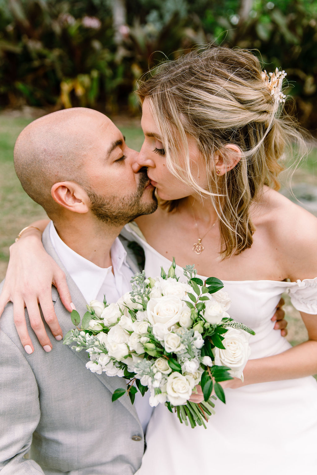 Maria & George — Photo 43