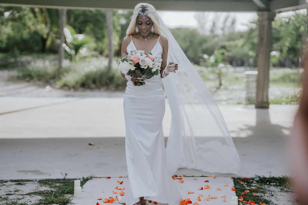 Philip & Theresa — Photo 6