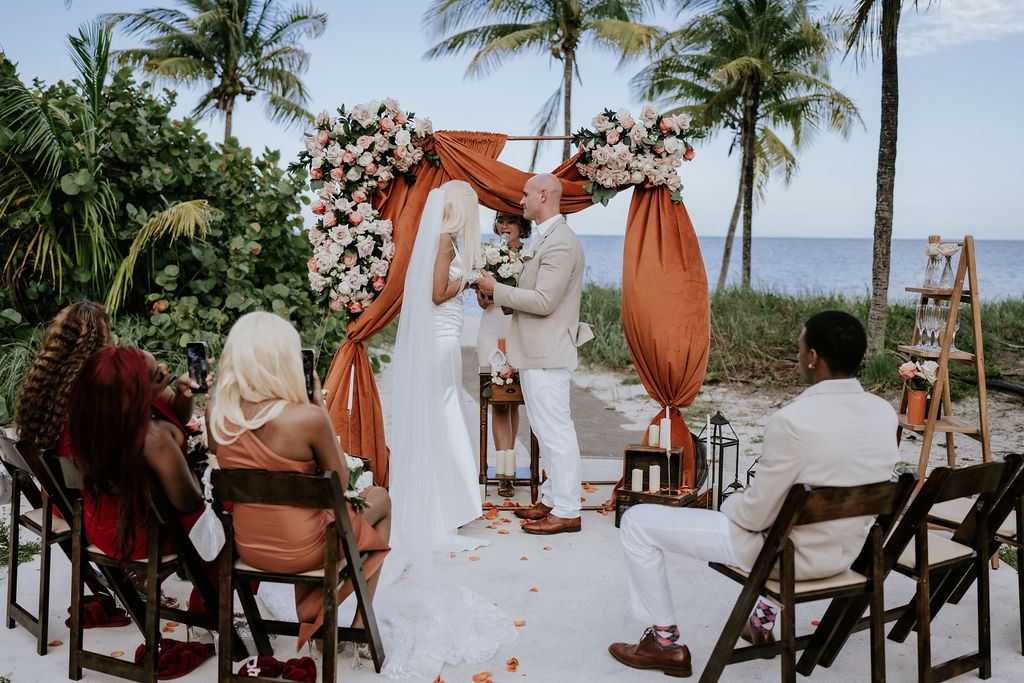 Philip & Theresa — Photo 21