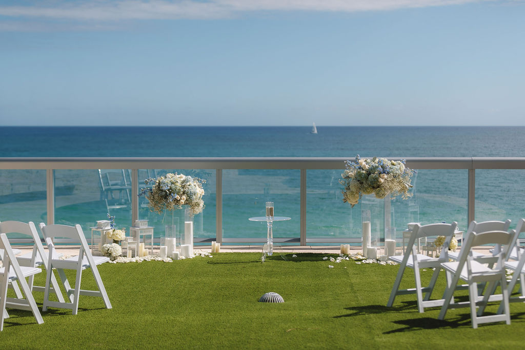 Tish & Randall — Photo 1